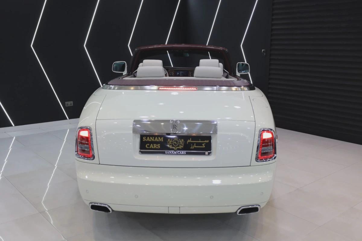 Rolls-Royce Phantom Drophead One of One-6-6