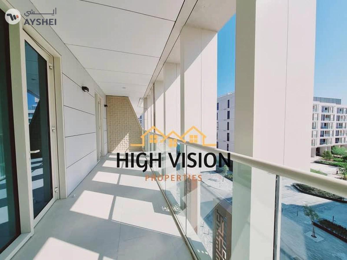 Elegant Sea View | 1BHK Balcony | Brand New-9-9