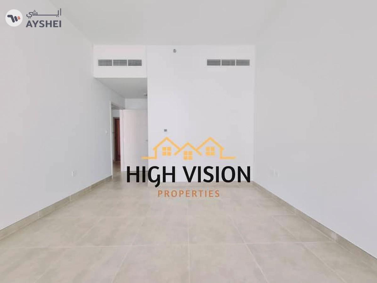 Elegant Sea View | 1BHK Balcony | Brand New-10-10