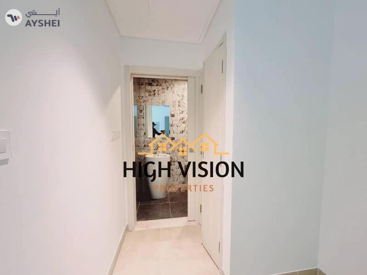 Elegant Sea View | 1BHK Balcony | Brand New-6-6
