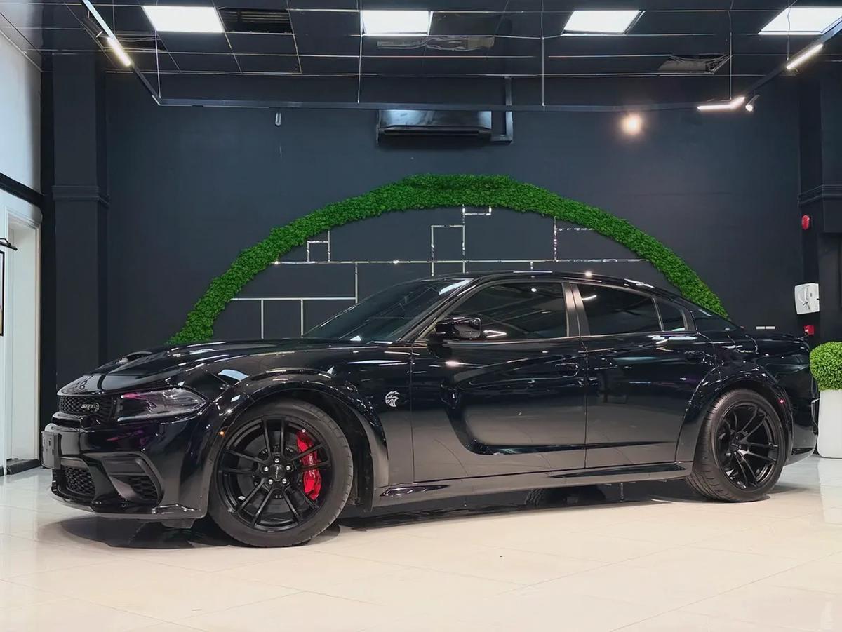 2022 Dodge Charger SRT8 Hellcat - GCC/Other Specs-2-2