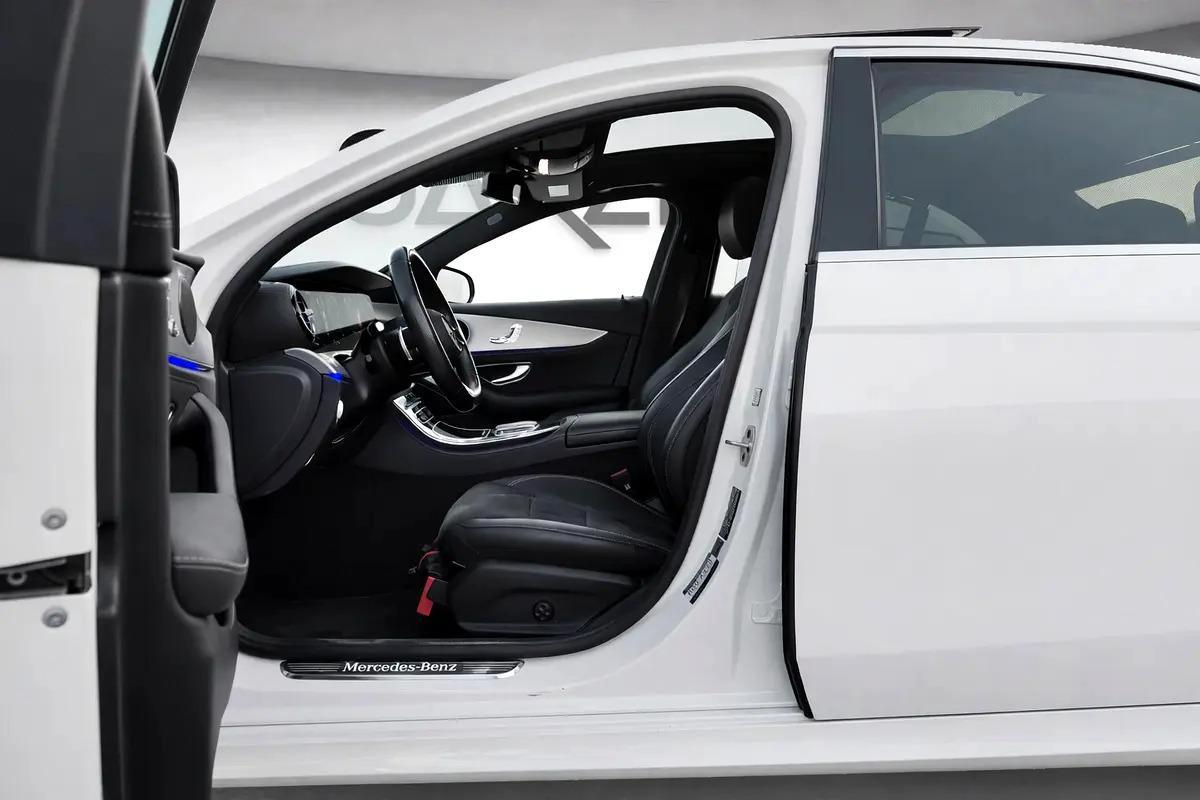 AED 3,388 / Monthly l 0% Down Payment l E200 AMG l Gargash Warranty till 2028-8-8
