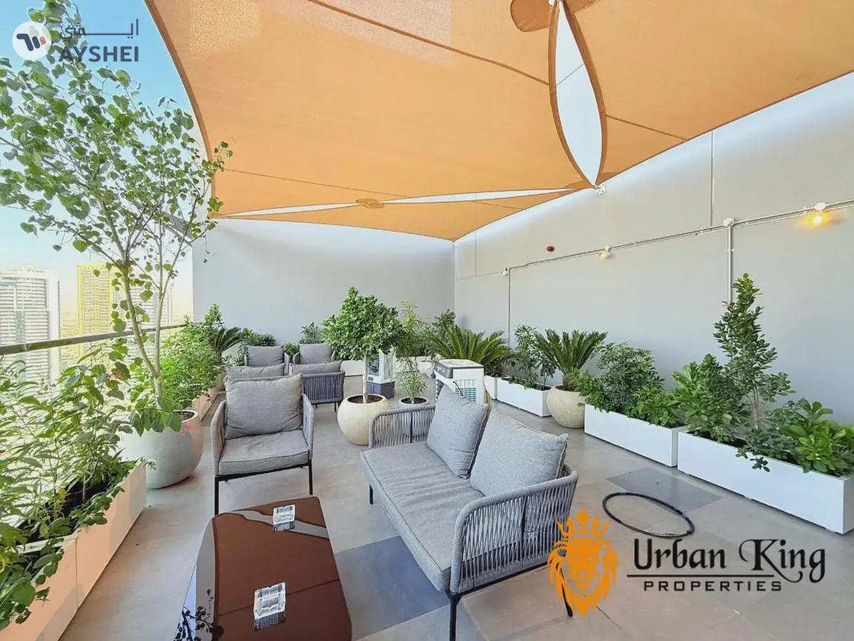 View Of Water | Next To Mall | Bills Included-0-landscape