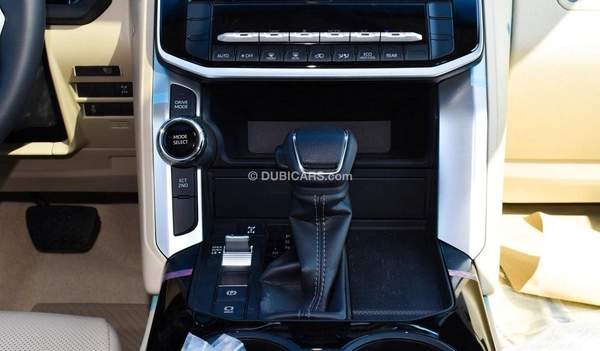 Toyota Land Cruiser GX-R TWIN TURBO 3.3L Diesel