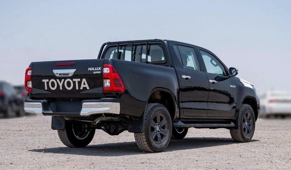 Toyota Hilux TOYOTA HILUX 2.4 diesel Automatic full options-2-2