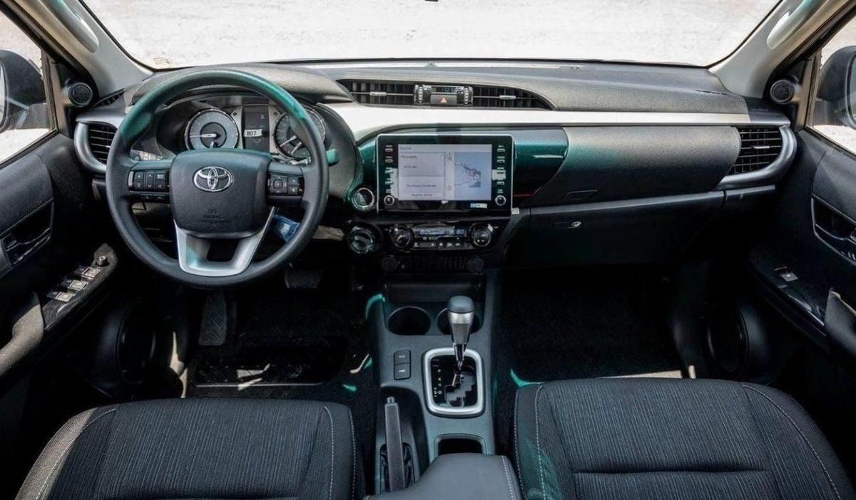 Toyota Hilux TOYOTA HILUX 2.4 diesel Automatic full options-11-11