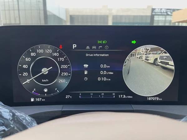 كيا k8 خليجي 2022 فول اوبشن بحاله ممتازه