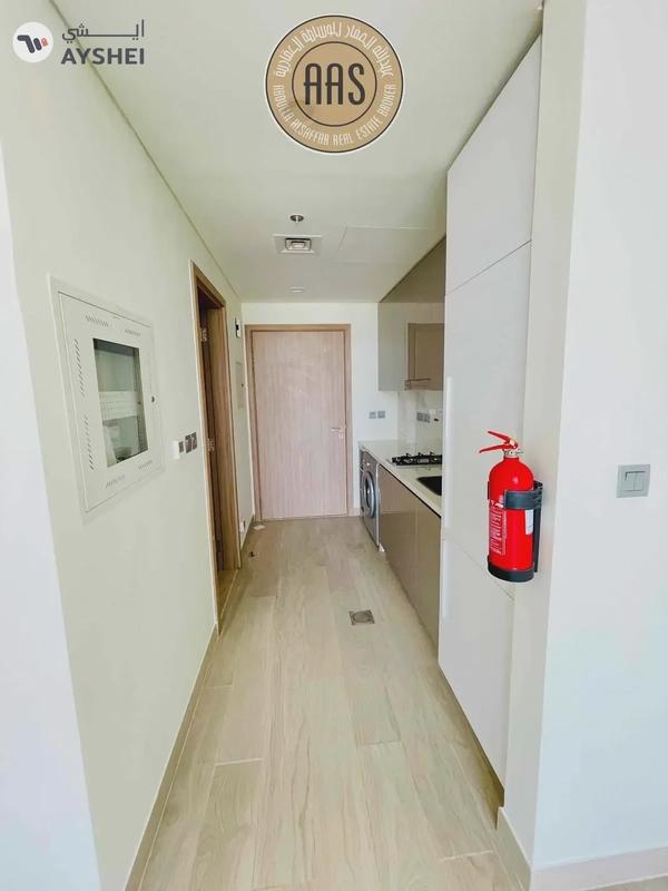 Huge Terrace | Amazing View | Chiller Free | 4chqs |