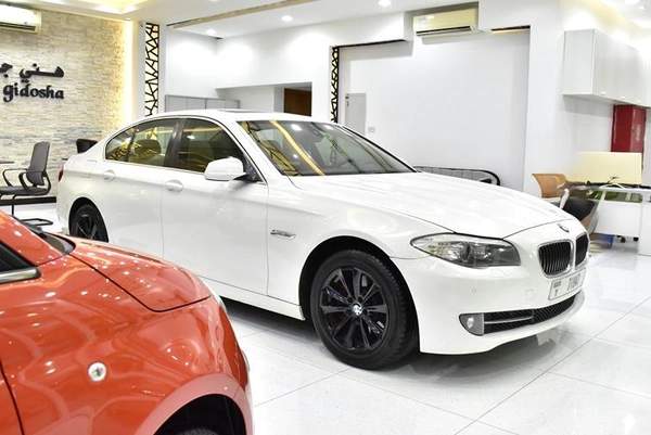 BMW 520i ( 2012 Model ) in White Color GCC Specs