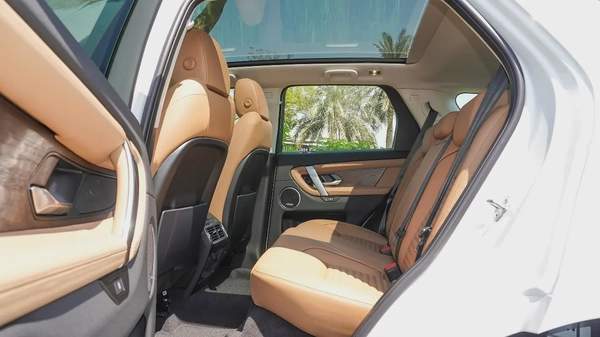 LAND ROVER DISCOVERY SPORT SE P250 DYNAMIC 2024!! FIVE YEARS WARRANTY!! THREE YEARS SERVICE CONTRACT