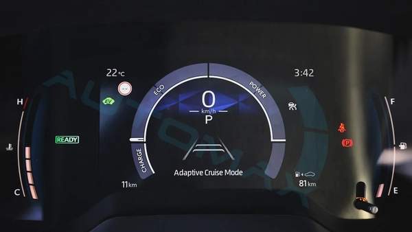 2025 Toyota Corolla HEV 1.8L 0Km With 3 Years Or 100,000 Km Warranty