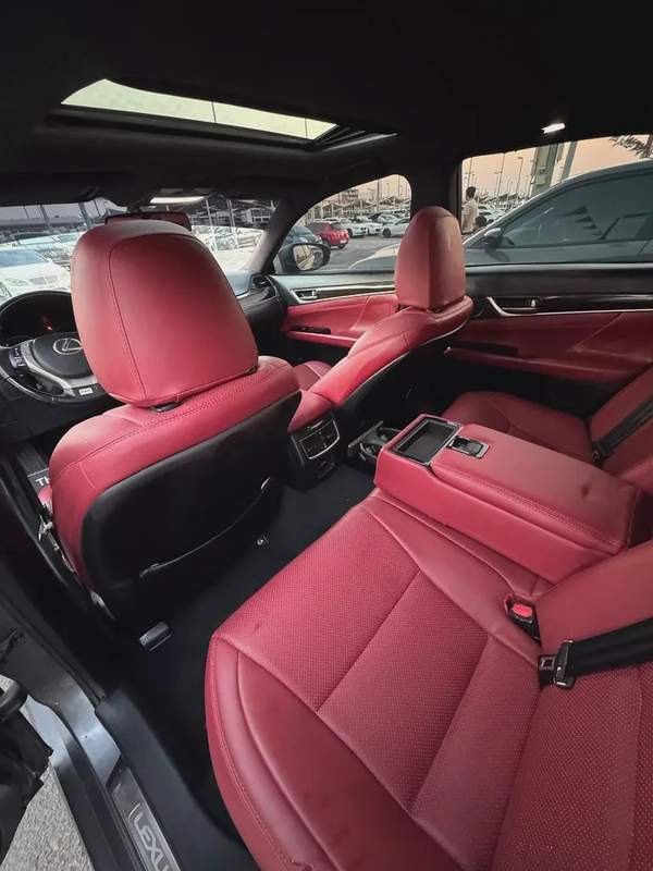 لكزس GS250 V6 2.5L موديل 2014 خليجى فل اوبشن بحاله ممتازه