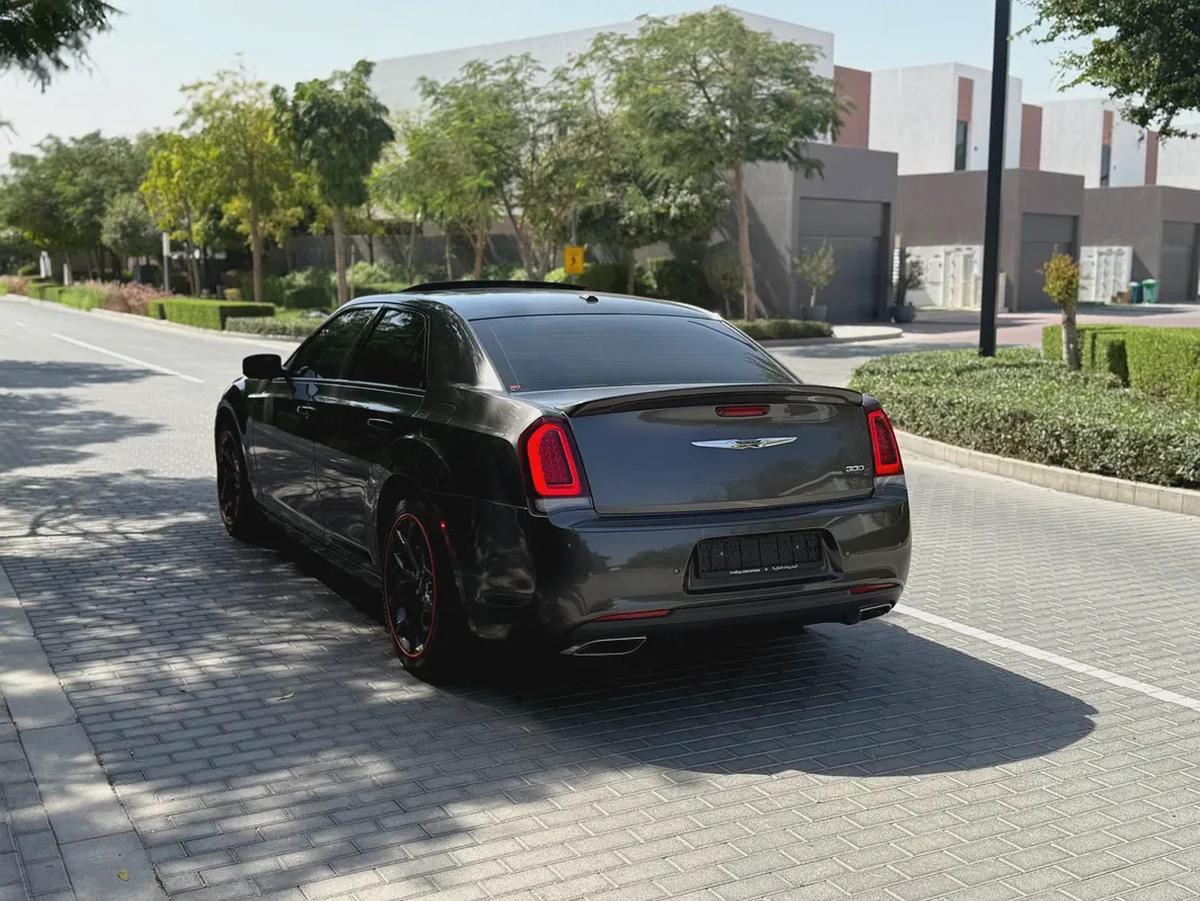 2023 Chrysler 300C Limited - GCC Specs-5-5