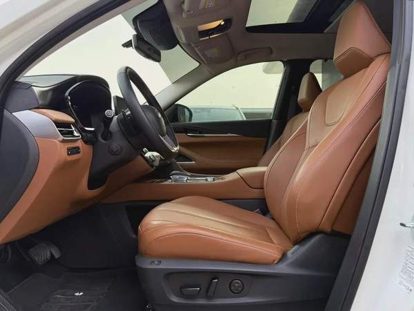 2024 Infiniti QX60 Sensory - GCC Specs