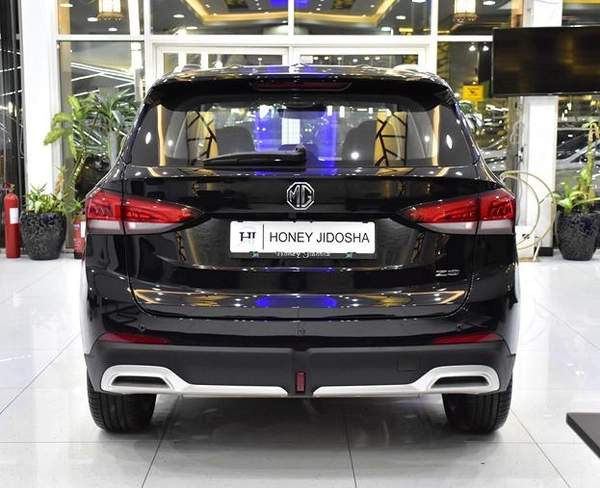 MG ZS ( 2026 Model ) in Black Color GCC Specs