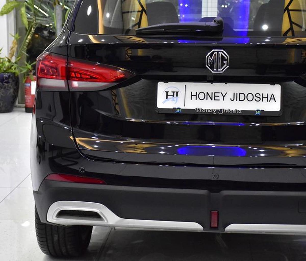 MG ZS ( 2026 Model ) in Black Color GCC Specs-4-4