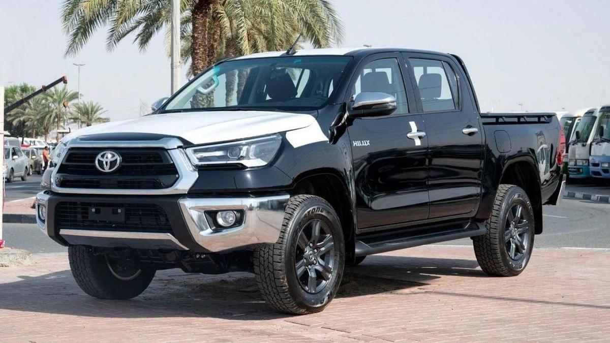 Toyota Hilux TOYOTA HILUX 2.7L petrol manual 2023-0-0