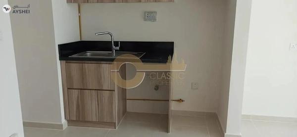 LAGOONS AND SWIMMING POOL VIEW - 1 BED ROOM