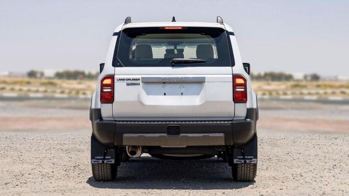 Toyota Prado TOYOTA PRADO 250 TXL 2.8D AT MY2024 – WHITE-4-4
