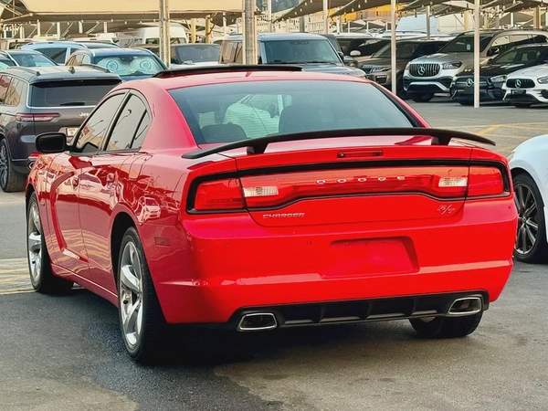 دودچ تشارچر RT V8 5.7L HEMI موديل 2014 خليجى فل اوبشن بحاله ممتازه