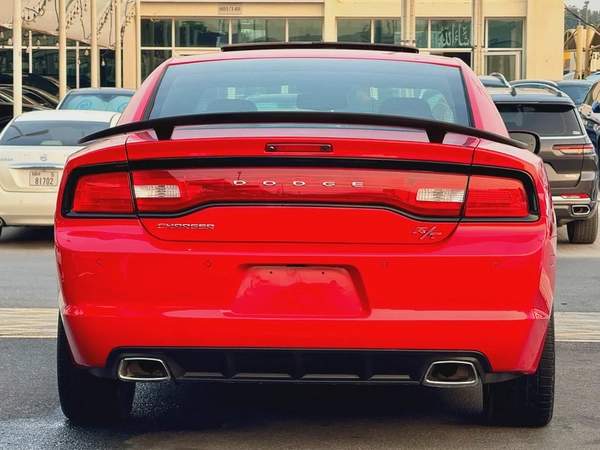 دودچ تشارچر RT V8 5.7L HEMI موديل 2014 خليجى فل اوبشن بحاله ممتازه