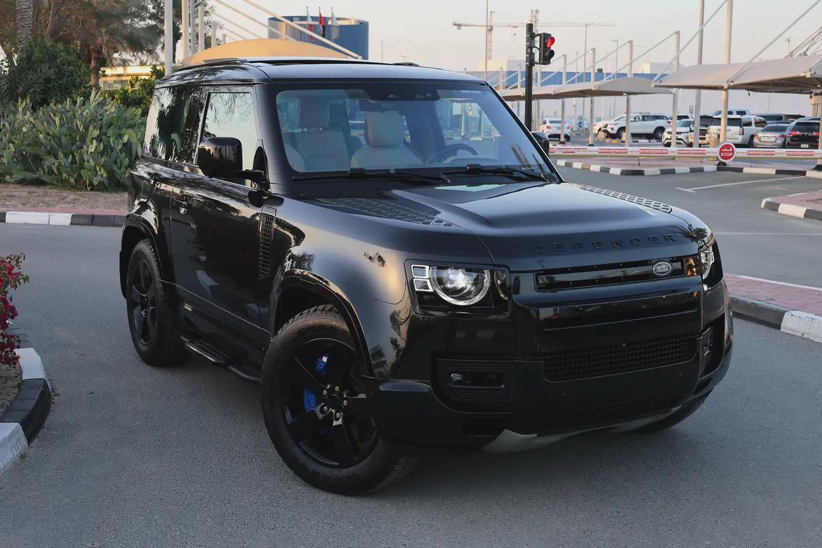 LAND ROVER DEFENDER 90 HSE ( P400 ) - GCC SPECS - ACCIDENT FREE - FULL SERVICE HISTORY --1-1
