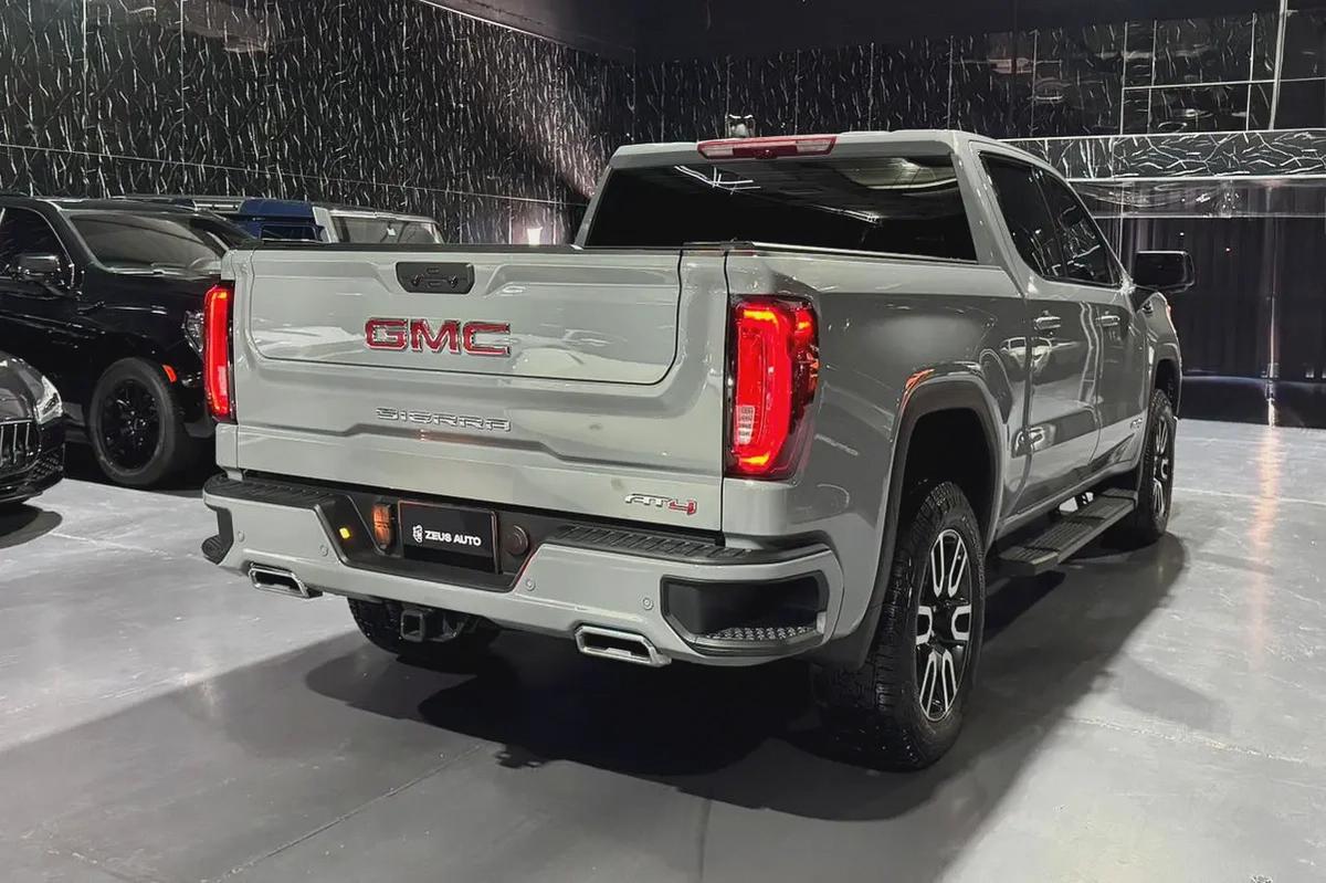 GMC Sierra AT4 2025 GCC specs for 239,000.00 AED-3-3