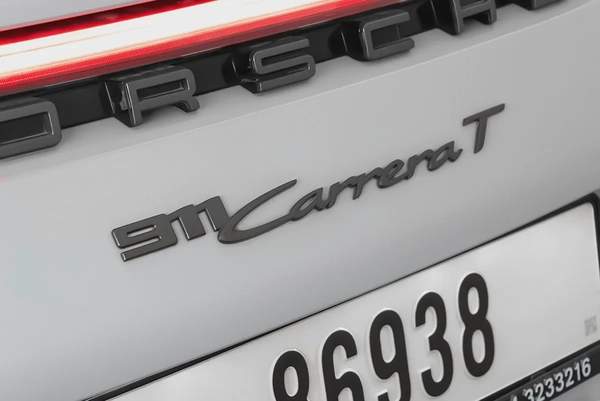 10,490 AED / 60 months | 0% DP | 2023 Porsche 911 Carrera T / 6 Speed Manual / Porsche Warranty / Fu