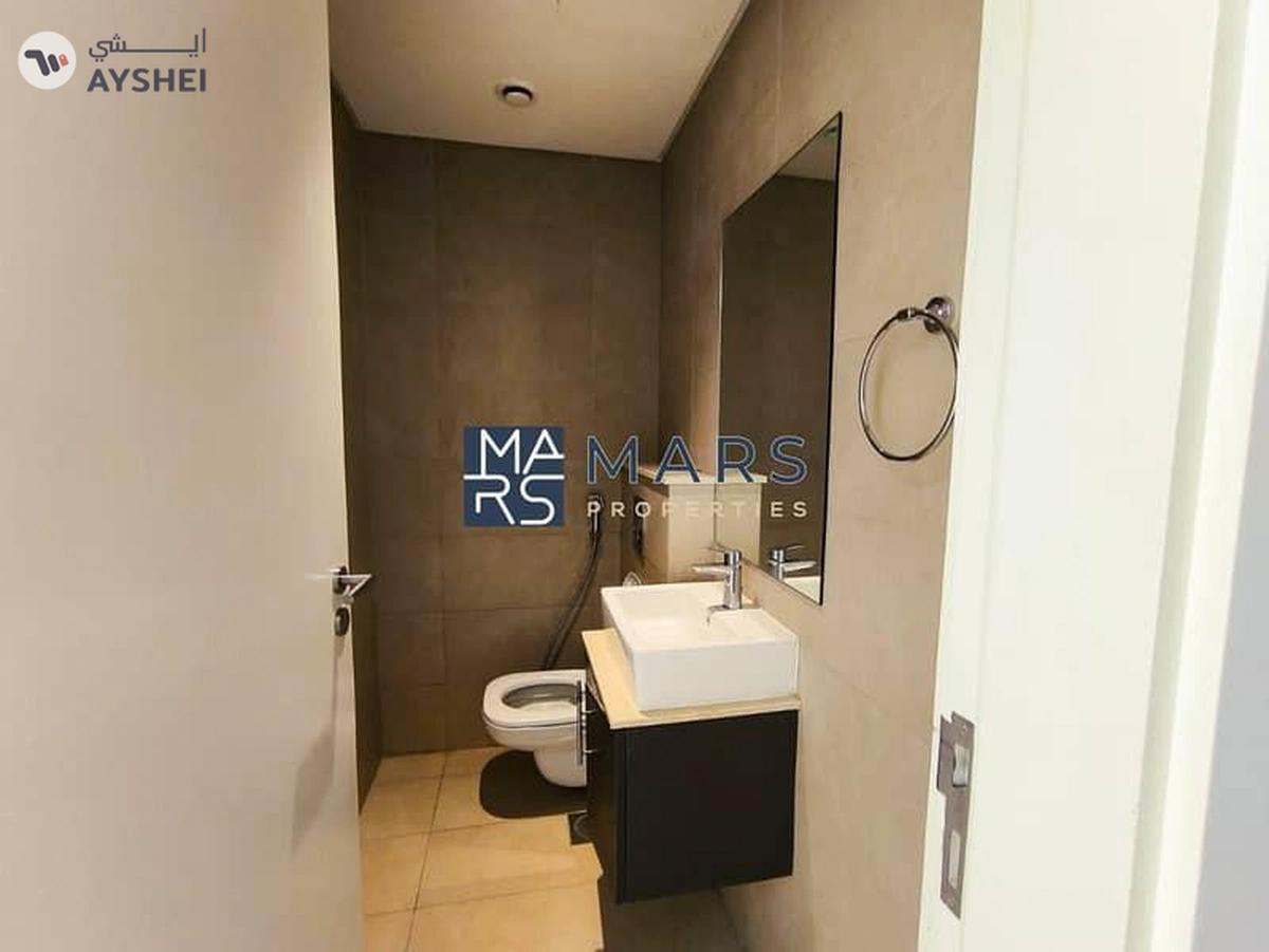 Spacious 3-Bedroom Townhouse for Sale in Nasma Residences, Sharjah-14-14