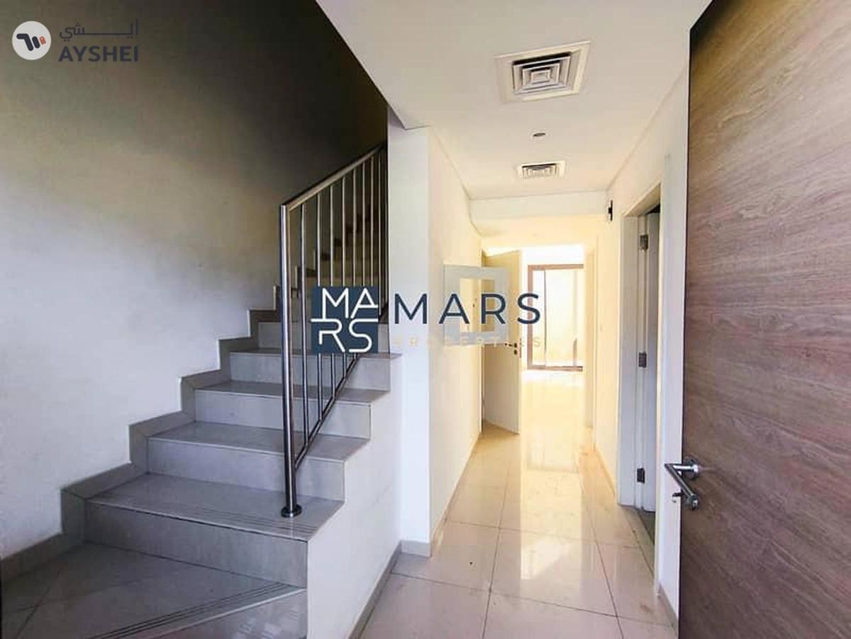 Spacious 3-Bedroom Townhouse for Sale in Nasma Residences, Sharjah-16-16