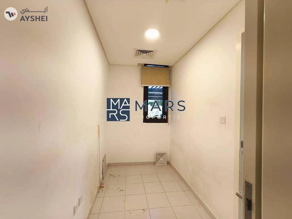 Spacious 3-Bedroom Townhouse for Sale in Nasma Residences, Sharjah-18-18