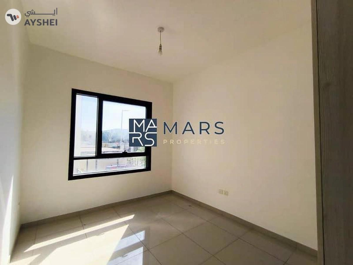 Spacious 3-Bedroom Townhouse for Sale in Nasma Residences, Sharjah-3-3
