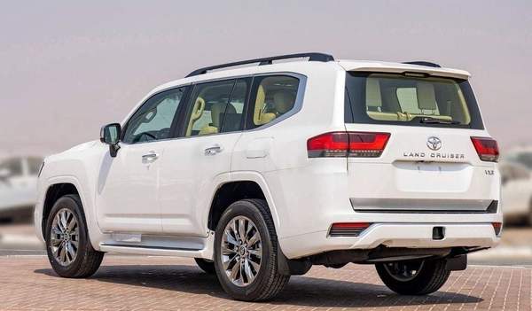 Toyota Land Cruiser LAND CRUISER VXR 3.3L DIESEL 2025