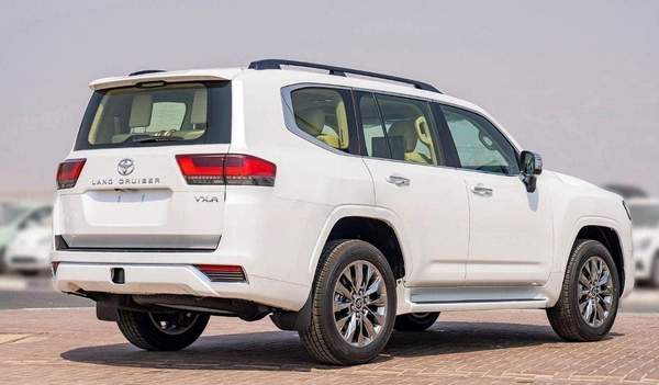 Toyota Land Cruiser LAND CRUISER VXR 3.3L DIESEL 2025