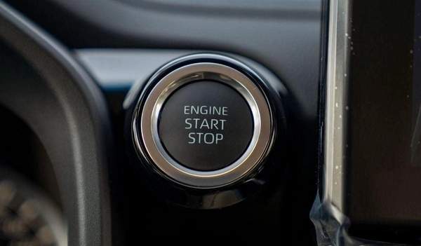 Toyota Land Cruiser LAND CRUISER VXR 3.3L DIESEL 2025