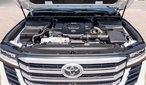 Toyota Land Cruiser LAND CRUISER VXR 3.3L DIESEL 2025