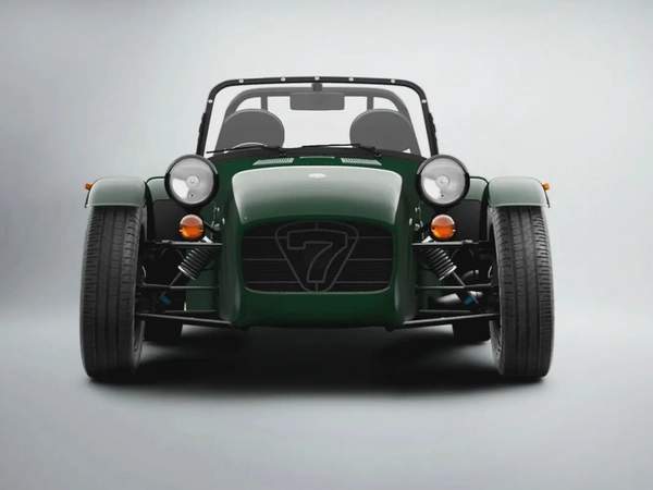 Cash: 179,000 AED | 2025 Caterham Seven 170S / Caterham Warranty
