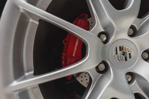 Porsche Cayman R 2012