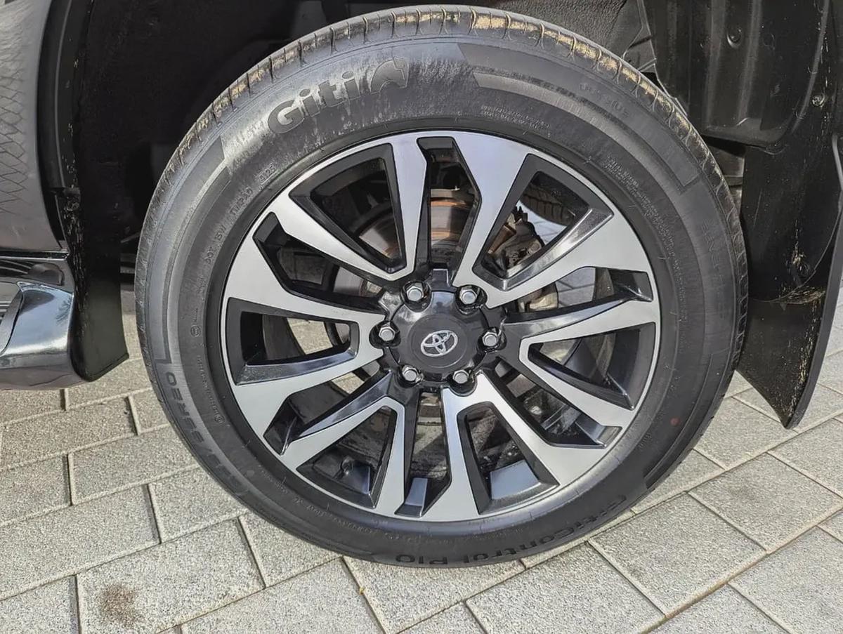Toyota Prado TXL 2021 - V4 2.7L - GCC Specs - Excellent Condition-11-11