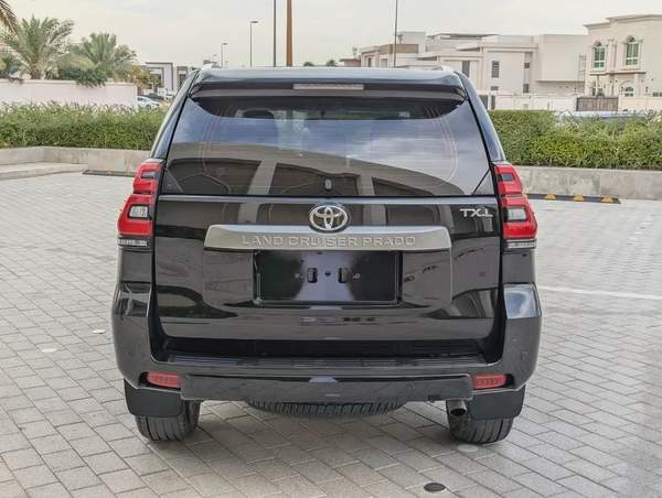 Toyota Prado TXL 2021 - V4 2.7L - GCC Specs - Excellent Condition