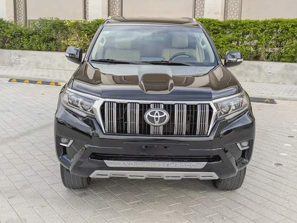 Toyota Prado TXL 2021 - V4 2.7L - GCC Specs - Excellent Condition