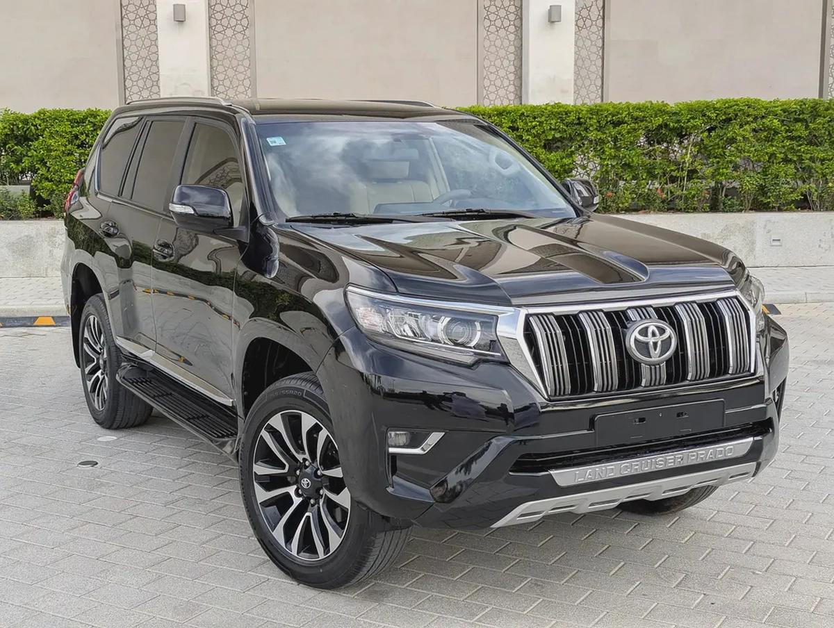 Toyota Prado TXL 2021 - V4 2.7L - GCC Specs - Excellent Condition-18-18