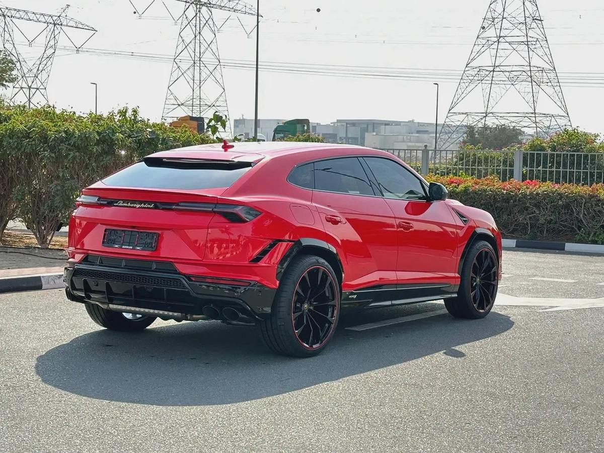 Lamborghini URUS S 2024-4-4
