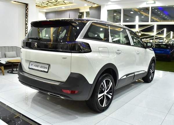 Peugeot 5008 GT ( 2024 Model ) GCC Specs