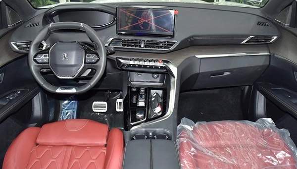 Peugeot 5008 GT ( 2024 Model ) GCC Specs