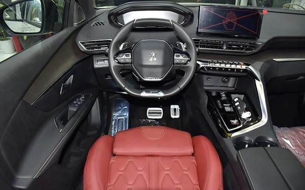 Peugeot 5008 GT ( 2024 Model ) GCC Specs