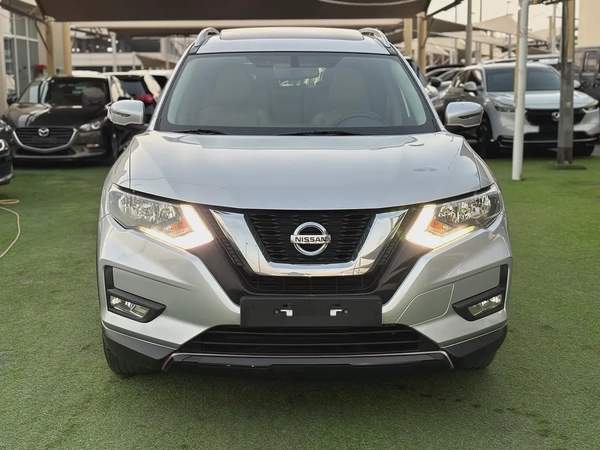 NISSAN X-TRAIL—2018–7 SEAT GCC—FREE ACCIDENT—FULL OPTIONS—LOW MILAGE—EXCELLENT CONDITION