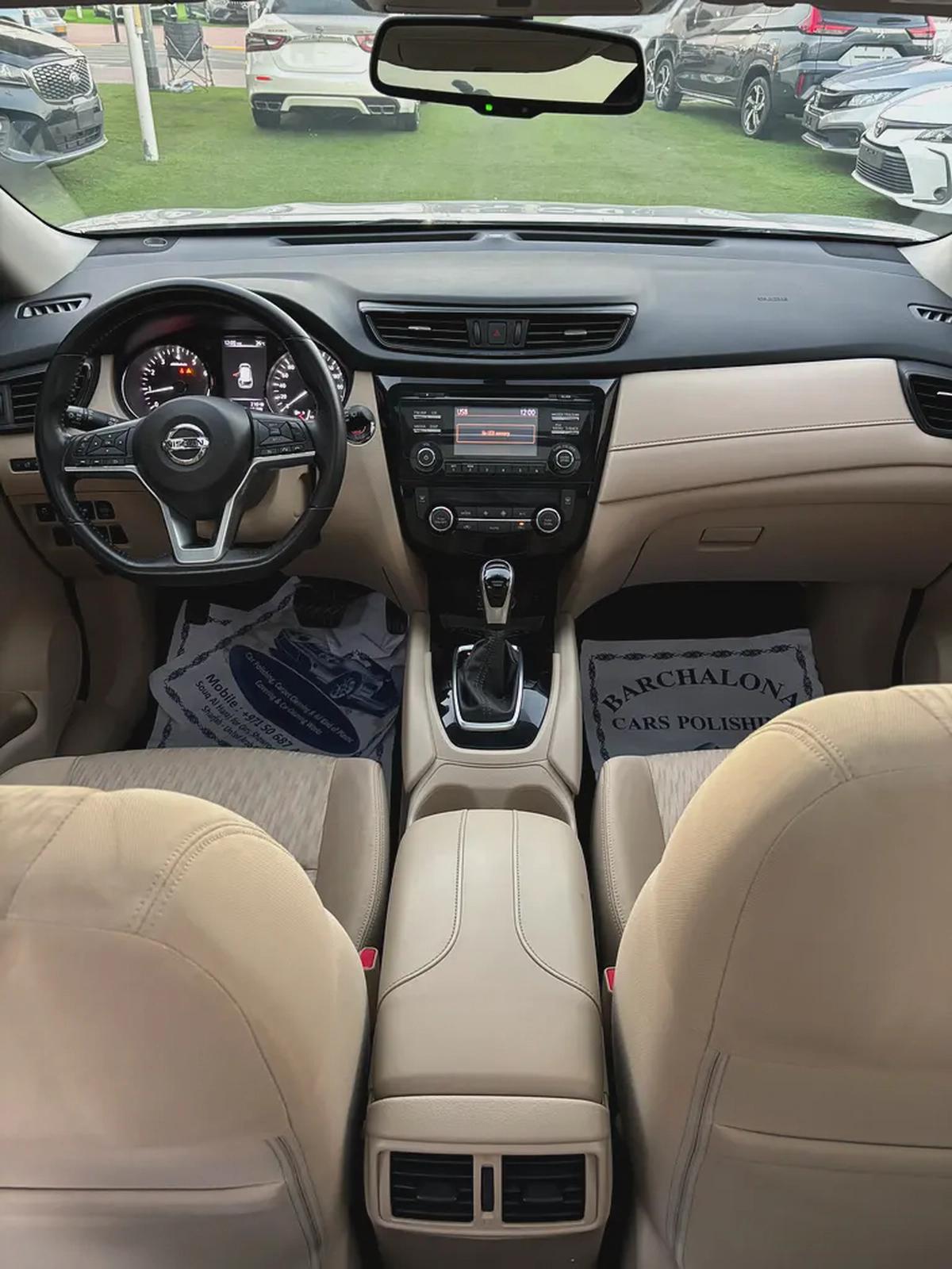 NISSAN X-TRAIL—2018–7 SEAT GCC—FREE ACCIDENT—FULL OPTIONS—LOW MILAGE—EXCELLENT CONDITION-7-7