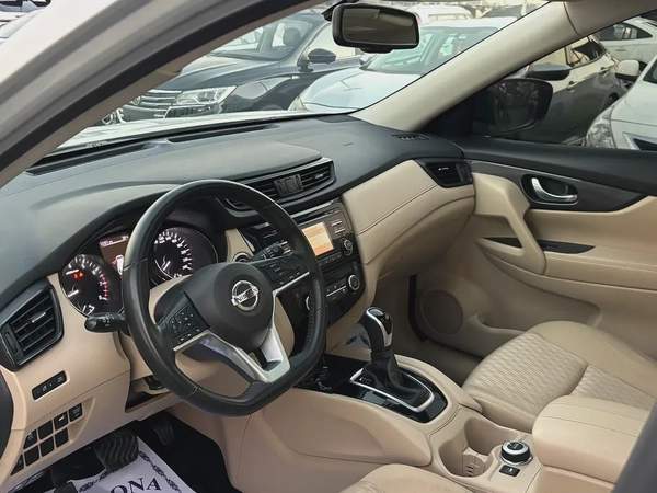 NISSAN X-TRAIL—2018–7 SEAT GCC—FREE ACCIDENT—FULL OPTIONS—LOW MILAGE—EXCELLENT CONDITION