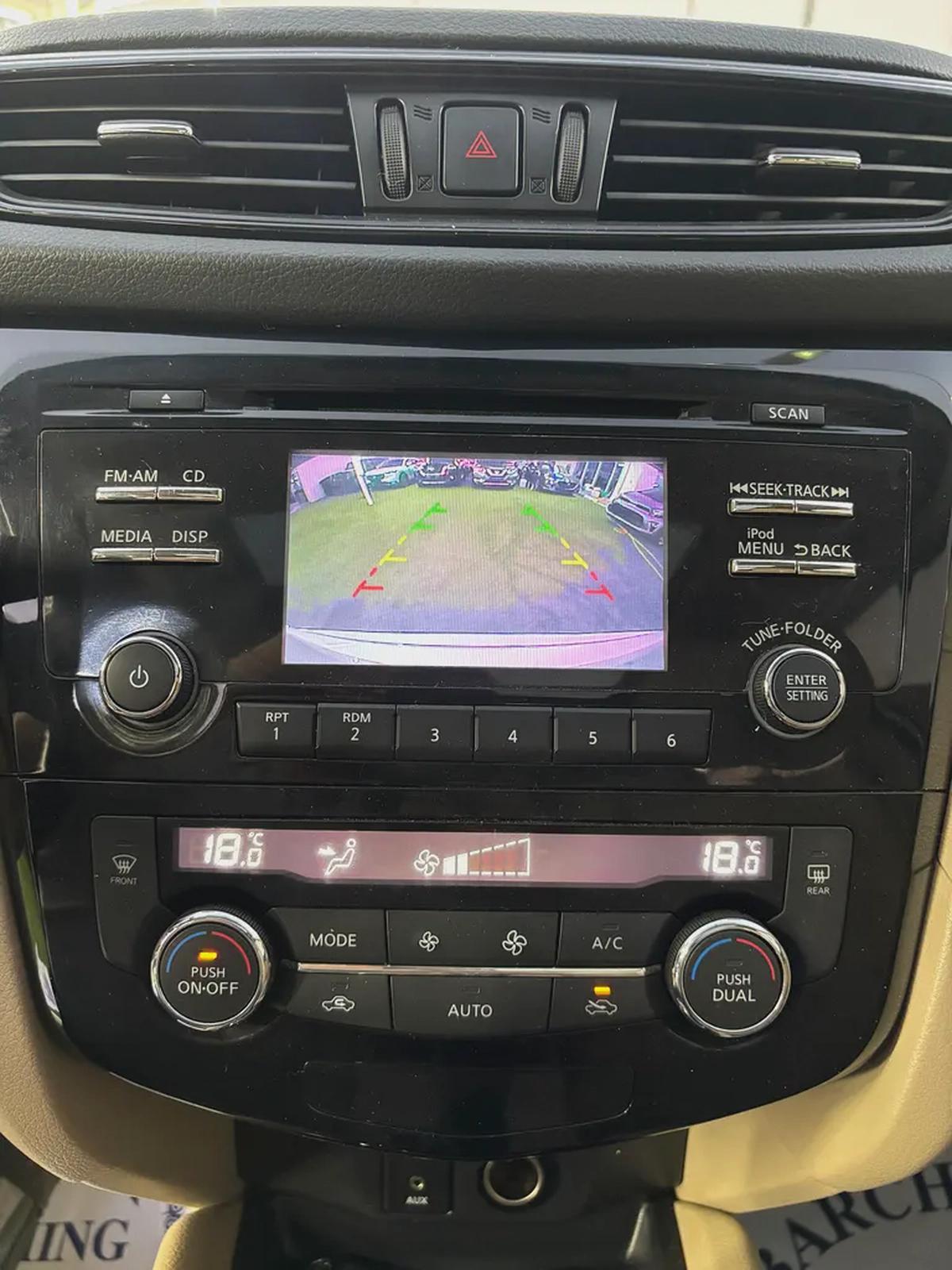 NISSAN X-TRAIL—2018–7 SEAT GCC—FREE ACCIDENT—FULL OPTIONS—LOW MILAGE—EXCELLENT CONDITION-16-16